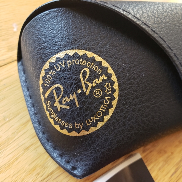 Ray-Ban Classic Black Square Frame Sunglasses - Picture 4 of 5